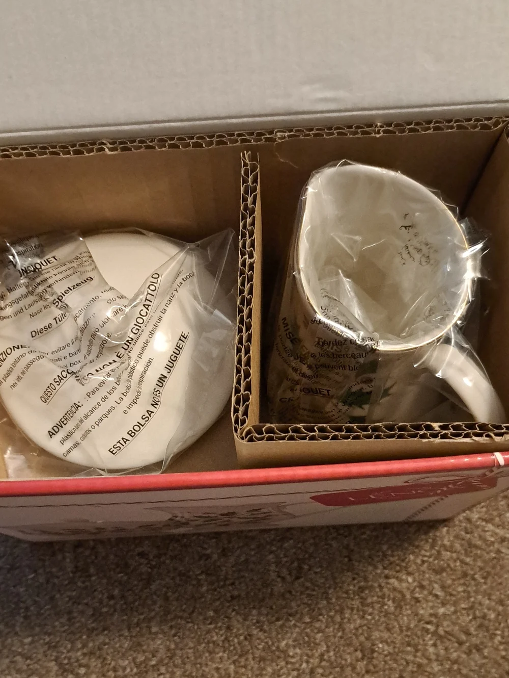 Lenox Holiday Creamer And Sugar Set